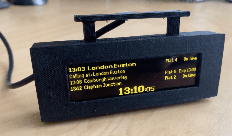  This miniature railway sign can make sure you are on time